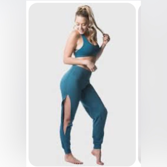 EUC Namastetics NAMA Wander Pants
